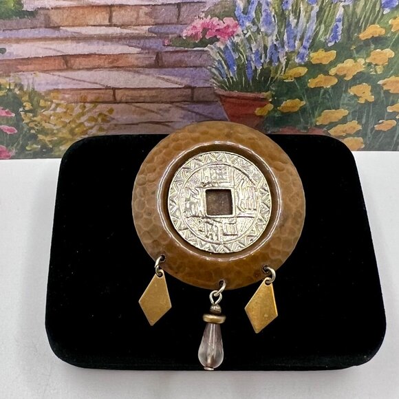 One Cash Chinese Coin Replica Brooch - Picture 1 of 4